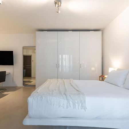 Beplace Apartments In Repubblica Милано Екстериор снимка